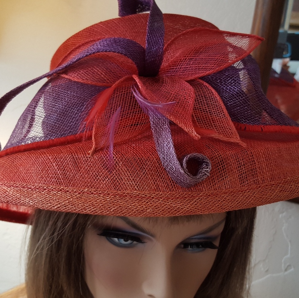 Unique Derby Special Red Hat With Brim Mesh Orchid